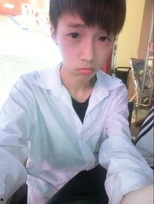 网红帅哥的写真